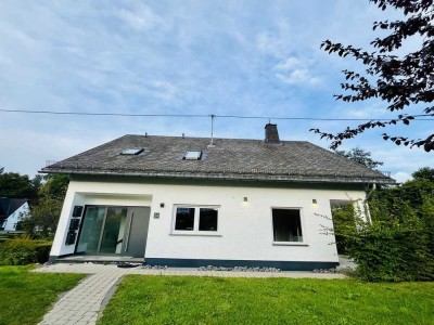 Kirchhundem-Rahrbach: 4-Zimmer-Wohnung mit großer Terrasse provisionsfrei zu vermieten