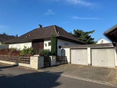 Bungalow mit großem Garten in ruhiger Stadtlage