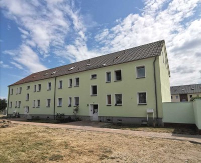 NEU sanierte 3 Zimmer Wohnung in Grimmen mit Balkon