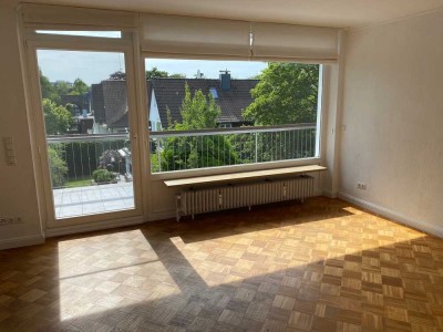 Wunderschöne 2-Zimmer-Wohnung mit 2 Balkonen und Endetage