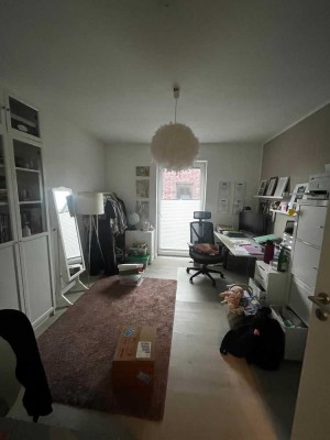Ansprechende und neuwertige 4-Raum-Wohnung mit gehobener Innenausstattung mit Balkon in Issum
