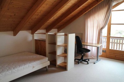 Schönes WG Zimmer voll möbliert in Kr. Altötting - Burghausen
