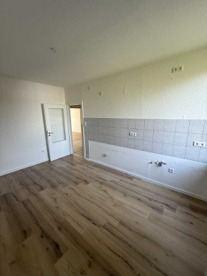 Stilvolle und moderne 2-Zimmer-Wohnung in Oberhausen-Marienviertel - optional mit Einbauküche -