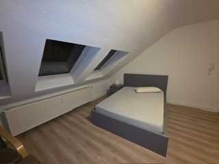 1-Zimmer-DG-Wohnung in Koblenz