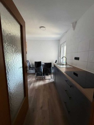 Befristete bis 30.06 - 1,5 Zimmerwohnung in Seenähe - Ideal für Studenten oder Pendler