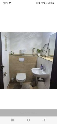 Suchen Nachmieter für helle 3.5 Zimmer Penthouse Wohnung in ruhiger Lage