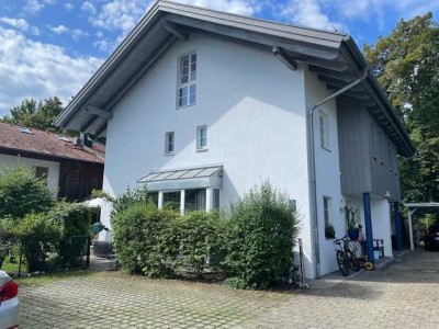Familienfreundliche 4-Zimmer-Doppelhaushälfte in Wolfratshausen