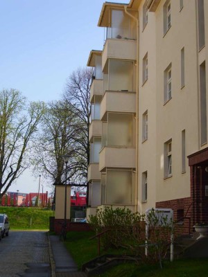 2 Raum Wohnung für Bahn Fans ab 2026