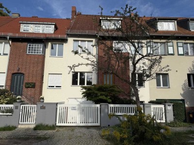 Familientraum - Art-Deco-Charisma im Wohnparadies Zehlendorf- Dahlem, erfüllt exklusive Ansprüche