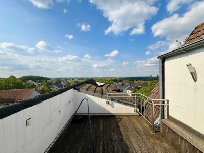 2-Zimmer-Dachgeschosswohnung mit Dachterrasse – Wohnen über den Dächern von Bochum-Stiepel
