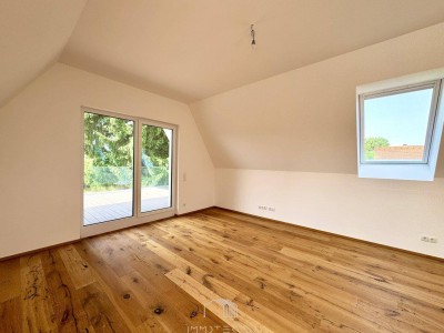 DACHTERRASSE: Geräumige 3-Zimmer-Wohnung mit Parkplatz in Liebenau - ERSTBEZUG