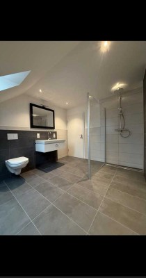 Otto-Meier-Straße ,33165 Lichtenau