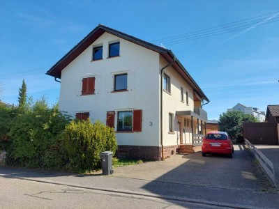Helle 3-Zimmer-Maisonette-Wohnung mit Einbauküche in Marxzell - Pfaffenrot