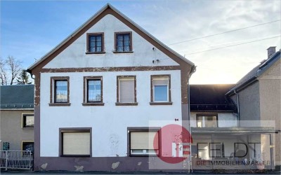 Provisionsfrei! Altes Haus, neue Chancen – günstige Gelegenheit für Selbermacher