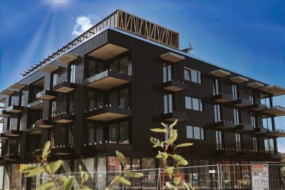 Modernes Wohnen in Top-Lage - Luxuriöses Penthouse im Herzen von Traunreut