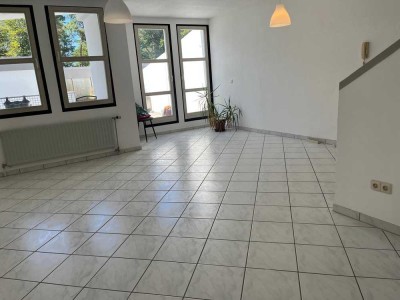 Gepflegtes Reihenhaus mit 6 Zimmern in Kaiserslautern-Innenstadt