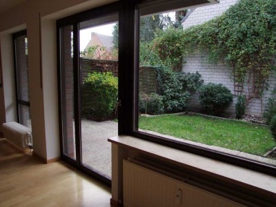 helle EG Wohnung mit Garten in Südlage