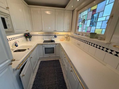 Teilmöblierte 2-Zimmerwohnung in der 12. Etage - mit Weitblick!!