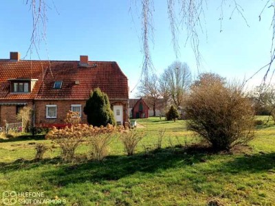 Bauernhaushälfte mit Nebengelass in Golm