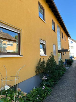 Freundliche DG-Wohnung mit Balkon in Rednitzhembach von Privat