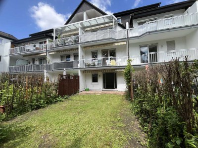 Helle 3 Zimmerwohnung mit großem Gartenanteil und Stellplatz