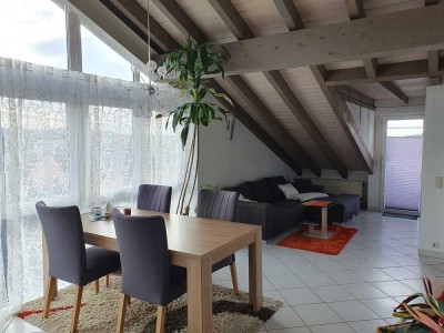 2,5-Zimmer-Dachgeschosswohnung mit Balkon in Kirchheim-Jesingen