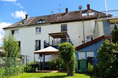 Charmantes Familienhaus mit Neckarblick und großem Garten in Neckargemünd