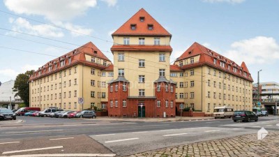 In beliebtem Szeneviertel: Gepflegte EG-ETW mit BLK in schickem, denkmalgeschütztem Altbau-Ensemble