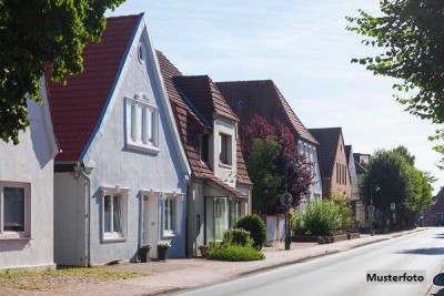 Einfamilienhaus mit Praxiseinheit - ohne Provision!