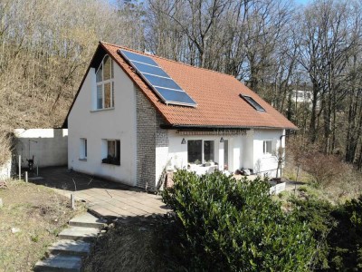 Imposantes Einfamilienhaus in absoluter Alleinlage mit Blick über Nürnberg und Erlangen