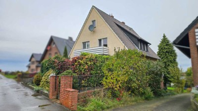 Zweifamilienhaus mit Doppelgarage in Eilhausen zu verkaufen