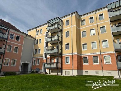 Geräumige 3-Raumwohnung mit Wohnküche und Balkon