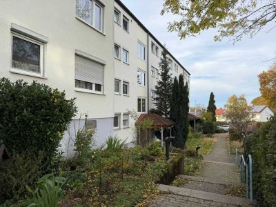 Rundum gepflegt und gut vermietet - Toll modernisierte Wohnung im Neugreuth