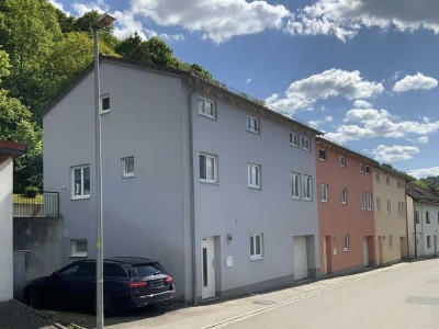 Reiheneckhaus in Eichstätt-Wasserzell - Grundbuch statt Sparbuch