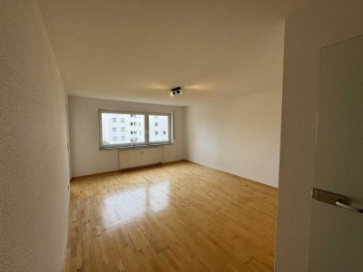 Provisionsfreie 2,5 Zimmer Wohnung