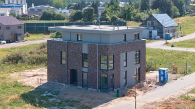 Erdgeschoß Wohnung im 2-Familienhaus