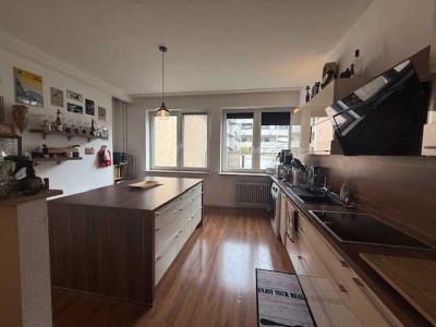 Helle, möblierte 3-Zimmer-Wohnung zur Untermiete (max. 3 Jahre - 31.12.28) wg. Auslandsaufenthalt