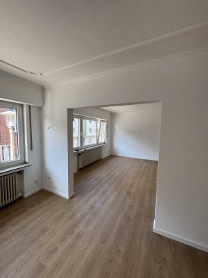 neu sanierte 2,5 Zimmer Wohnung in Düren ab sofort zu vermieten