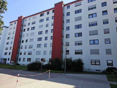 +++ praktische 3-Zi.-Whg. mit Loggia und TG-Stellplatz +++