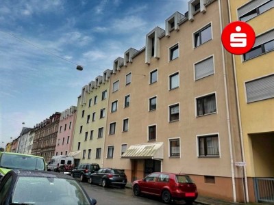 Helle DG - Wohnung mit kleiner Dachterrasse!