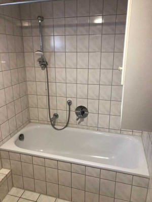 Modernisierte 1-Zimmer-Wohnung mit Einbauküche in Remseck