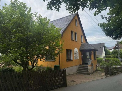 Gemütliches Einfamilienhaus in Auerbach!