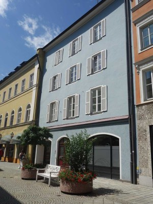 Altstadtflair trifft Bergblick - provisionsfreie 2-Zimmer-Wohnung im Herzen von Bad Reichenhall