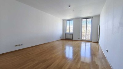 2-Zimmerwohnung inkl. Einbauküche und Balkon in grüner Umgebung