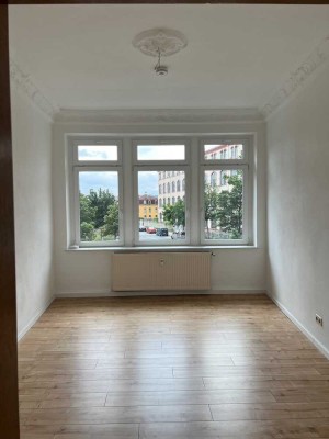 *TOP* Frisch renovierte 4-Raumwohnung in bester Lage von Heidenau