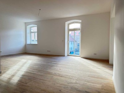 Modern wohnen mit historischem Flair (Balkon+EBK)