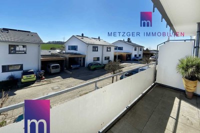 Neuwertige 2,5 Zimmer Wohnung in ruhiger, grüner Lage mit schönem Ausblick
