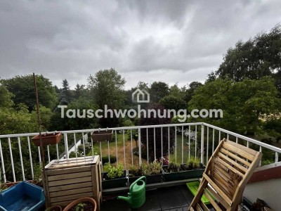Tauschwohnung: Wunderschöne DG-Wohnung mit Terasse und Blick ins Grüne