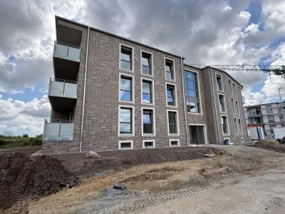 Neubau - moderne barrierearm geplante Wohnung mit Loggia