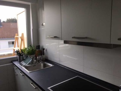 Sanierte 3-Zi.-Dachgeschosswohnung in Bonn-Kessenich